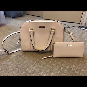 Authentic Kate Spade matching purse and wallet